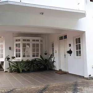 Jal,min Couette-café Kandy